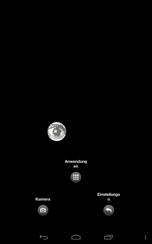 Facebooks Startbildschirm ist minimalistisch gehalten. Links geht es zu den Apps, der zuletzt genutzten Anwendung und der Kamera. (Screenshot: Golem.de)