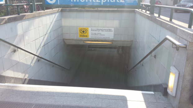 Bei schwierigen Lichtverhältnissen muss nachgeholfen werden. (Foto: Golem.de)