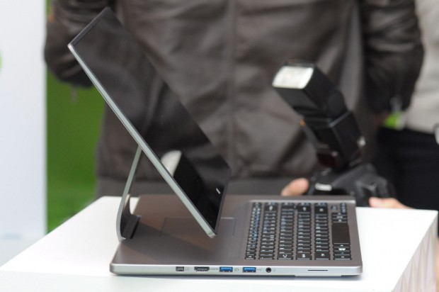 Das Aspire R7 ist ein 15,6-Zoll-Notebook... (Foto: Andreas Sebayang/Golem.de)