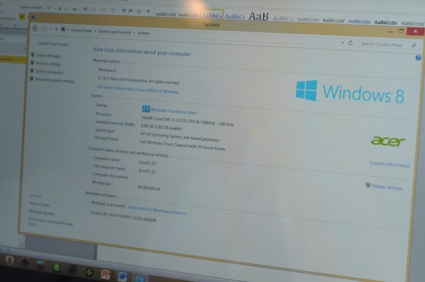 Acer liefert das R7 mit Windows 8 aus. (Foto: Andreas Sebayang/Golem.de)