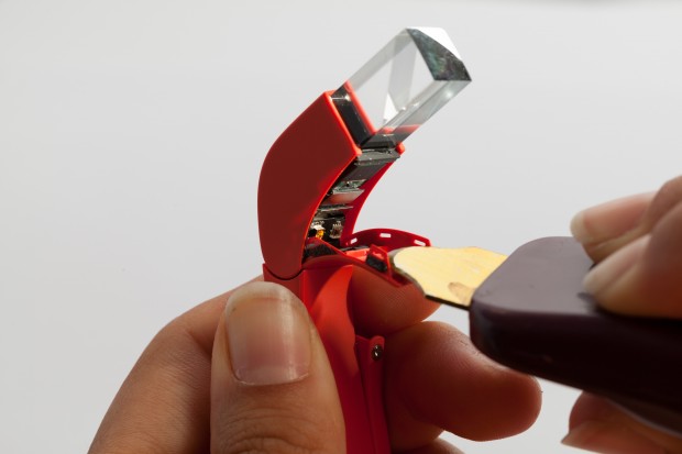 ...muss mit sanfter, aber nicht &uuml;berm&auml;&szlig;iger... (Bild: Scott Torborg und Star Simpson)