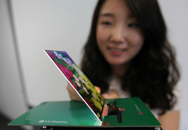 Flaches Display f&uuml;r Smartphones (Bild: LG)