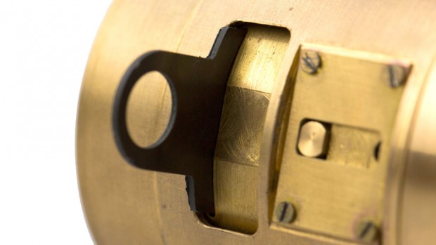 Die Steckblende im Petzval-Objektiv (Bild: Kickstarter)