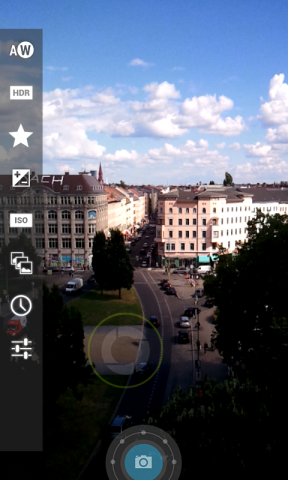 Auf einer einblendbaren Widget-Leiste können häufig genutzte Funktionen und Einstellungen abgelegt werden. (Screenshot: Golem.de)