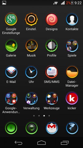 Die Designs ver&auml;ndern den Startbildschirm, das Hintergrundbild und das Aussehen der Icons. (Screenshot: Golem.de)