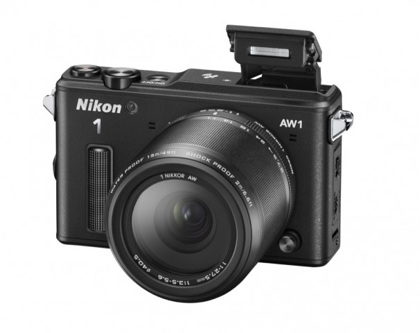 Nikon 1 AW1 (Bild: Nikon)