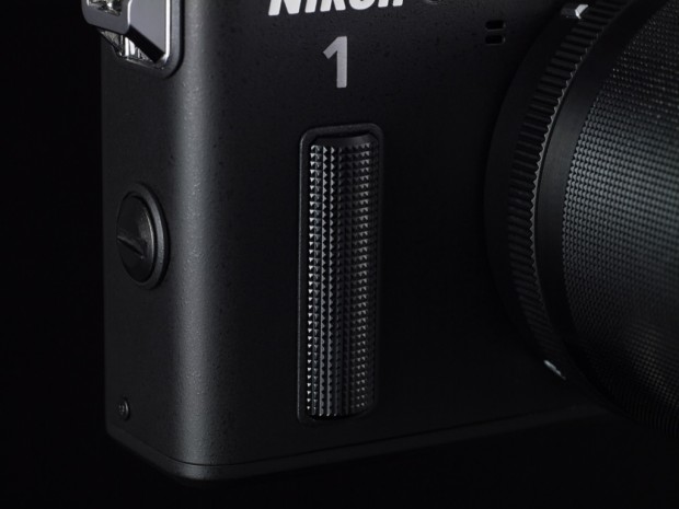 Nikon 1 AW1 (Bild: Nikon)