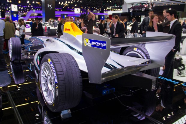 Der Bolide schafft eine H&ouml;chstgeschwindigkeit von 225 km/h, wird aber viel leiser sein als herk&ouml;mmliche Rennwagen. (Foto: Werner Pluta/Golem.de)