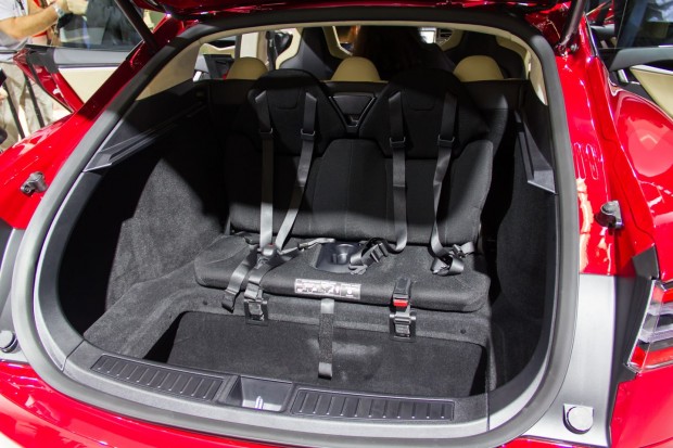 ... und einen hinten. Dort können auch zwei Kinder sitzen. (Foto: Werner Pluta/Golem.de)