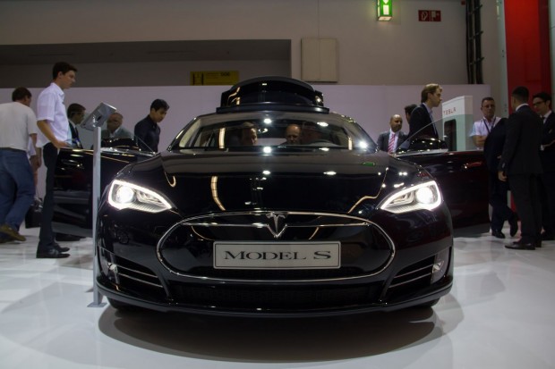 Wie in den USA stellt Tesla Motors auch in Europa Schnelllader für seine Kunden auf. (Foto: Werner Pluta/Golem.de)