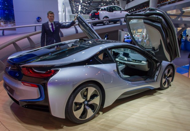 .. der laut BMW nur 2,5 Liter Treibstoff auf 100 Kilometern verbraucht. (Foto: Werner Pluta/Golem.de)