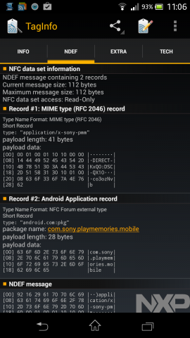 NFC-Tag des QX10. Die SSID und das WPA-Passwort sind gut zu erkennen.