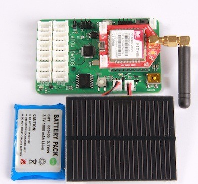 Das Sodaq Moja mit Solarzellen, Akku und GPRS-Modul