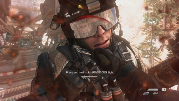 Schleichmissionen wechseln sich mit Kopfschuss-Tiraden und halsbrecherischen Fahrten auf schwankenden Zügen Marke "James Bond" ab. (Bild: Golem.de)