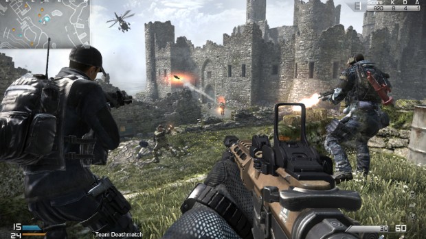 Hier mal ein Screenshot zum Vergleich aus dem Multiplayermodus der PS3-Version. Die Texturen sind sichtbar schwammiger und niedriger aufgelöst; sowohl bei Figuren als auch der Waffe. (Bild: Golem.de)