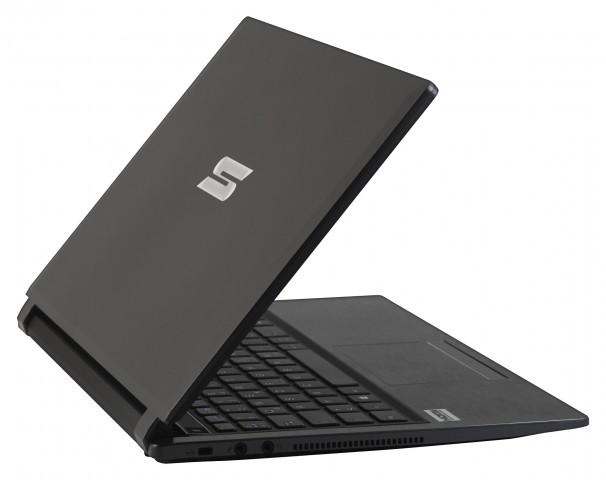 Der Akku ist nicht fest verbaut, sondern entnehmbar. (Schenker)