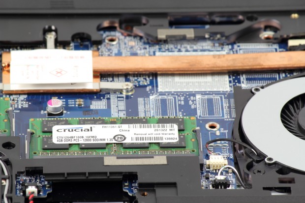 Einer von zwei DDR3-Speicherriegeln. (Bild: Tobias Költzsch/Golem.de)