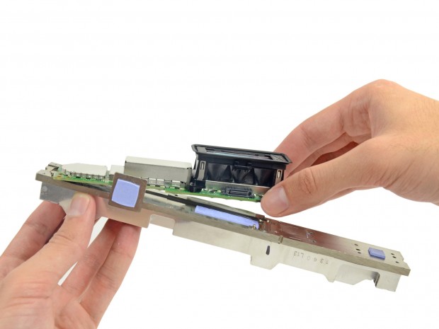 Das Innenleben der Xbox One Kinect (Bilder: iFixit)
