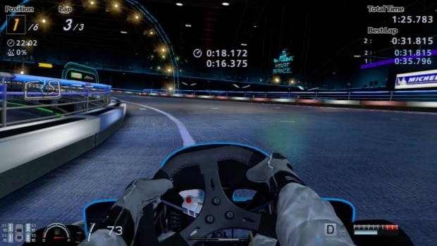 Die Cockpitperspektive in einem Kart