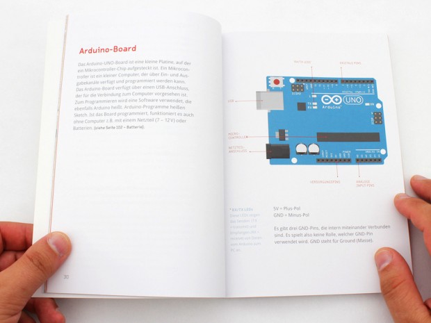 ... sondern gibt eine Einführung in die Verwendung der Steuerplatine Arduino,...