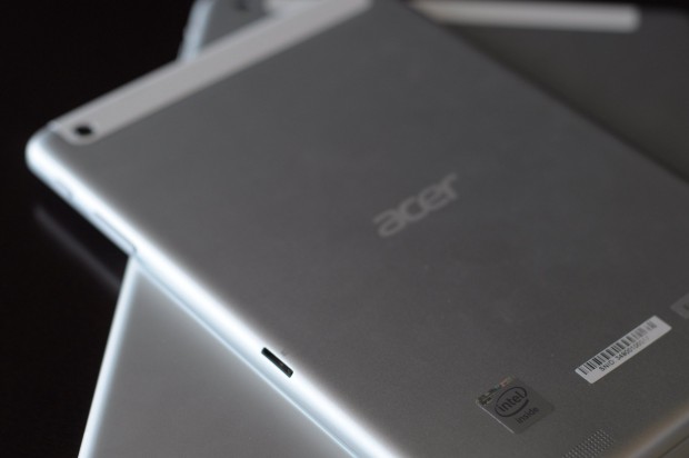 Acers Modell ist mit 170 Euro günstiger... (Foto: Andreas Sebayang/Golem.de)