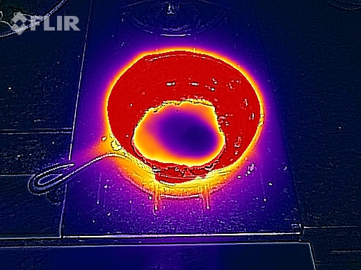Flirr One - Pfanne mit Spiegelei  (Bild: Flirr)