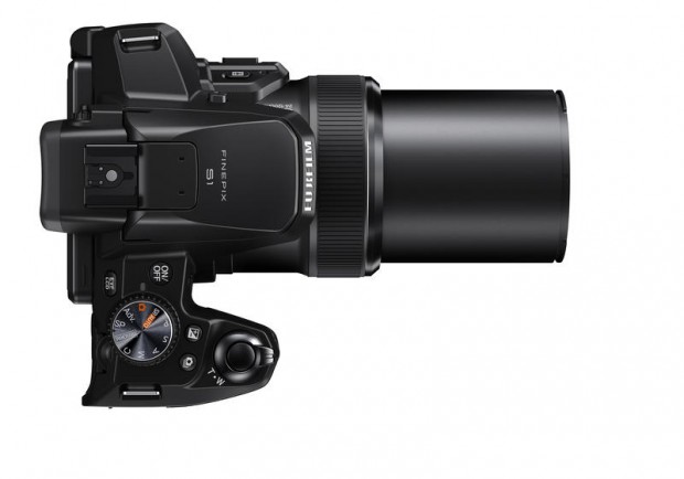 Fujifilm Finepix S1 (Bild: Fujifilm)