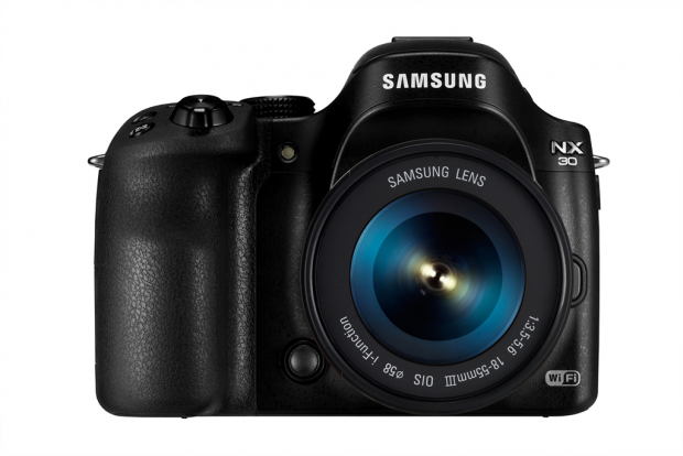 Samsung NX30 (Bild: Samsung)