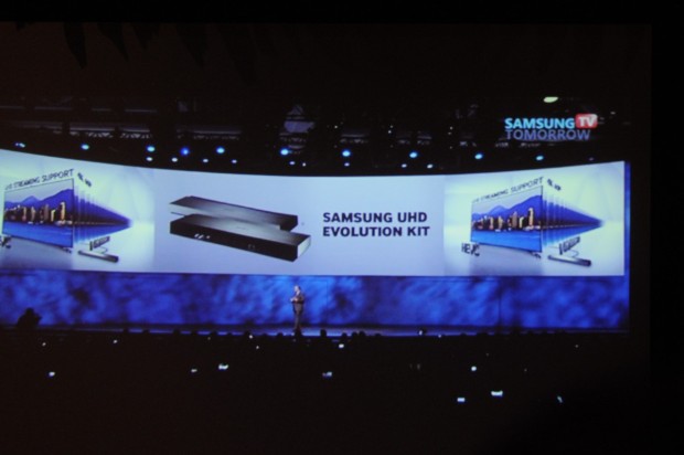 Samsungs CES-Veranstaltung zum Thema UHD-TVs (Stream: Samsung, Fotos: Nico Ernst/Golem.de)