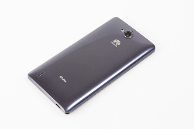 Im Inneren arbeitet ein Snapdragon S4 Plus mit zwei Kernen und einer Taktrate von 1,2 GHz. (Bild: Tobias Költzsch/Golem.de)