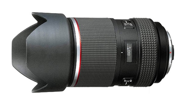 Neues Ultra-Weitwinkel-Zoom für 645 (Bild: Ricoh)