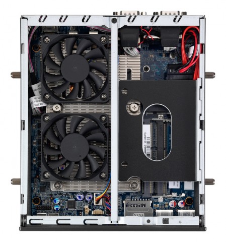 Das Barebone DS81 von Shuttle f&uuml;r LGA1150-CPUs (Bilder: Shuttle)