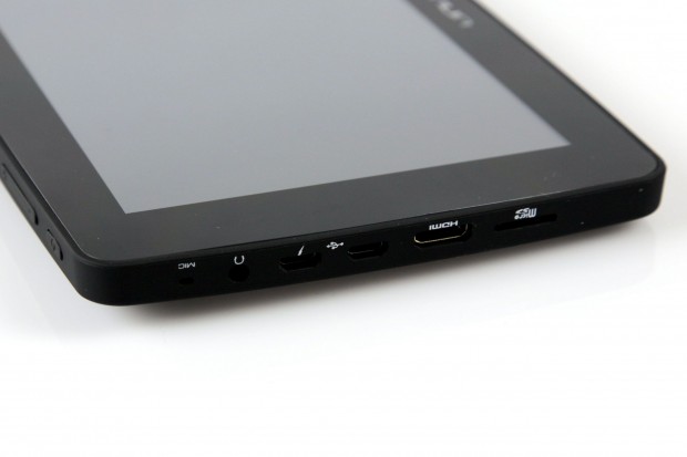 Das Tablet besitzt viele Anschlüsse. (Bild: Nina Sebayang/Golem.de)