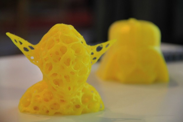 Objekte aus dem 3D-Drucker Fabmaker: 3D-Druck soll Unterrichtsfach werden. (Bild: Werner Pluta/Golem.de)