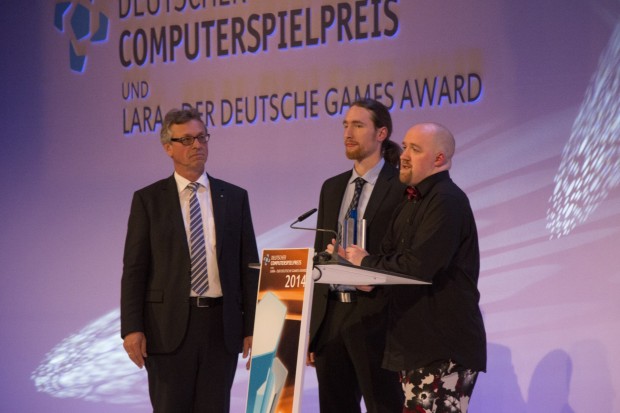 Jury-Vorsitzender Siegfried Schneider stellte die Gewinner des Sonderpreises vor. (Bild: Katja Höhne)