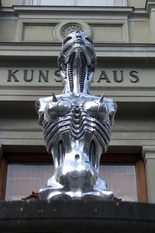 Statue von HR Giger in Chur (Foto: Andreas Donath/Golem.de)