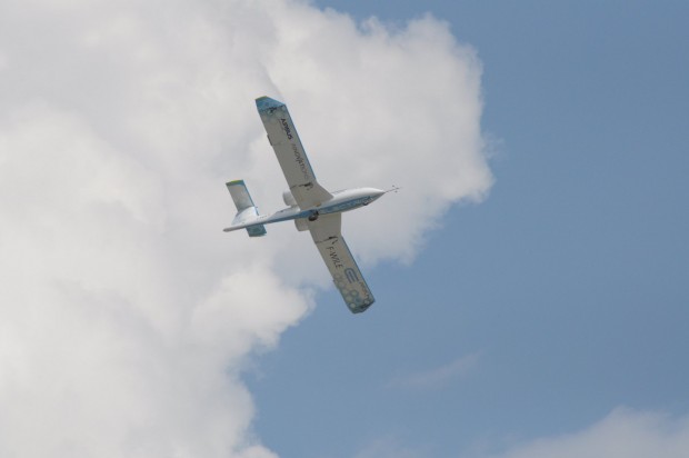 Erst in der N&auml;he machte sich das kleine Flugzeug... (Foto: Andreas Sebayang/Golem.de)