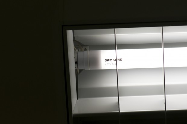 Samsungs LED-Röhren liegen dazwischen. (Foto: Andreas Sebayang/Golem.de)