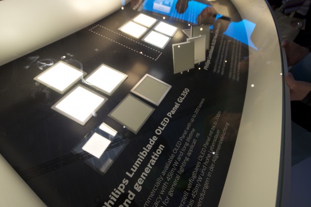 Die Panel erreichen noch keine gute Lichtausbeute. (Foto: Andreas Sebayang/Golem.de)