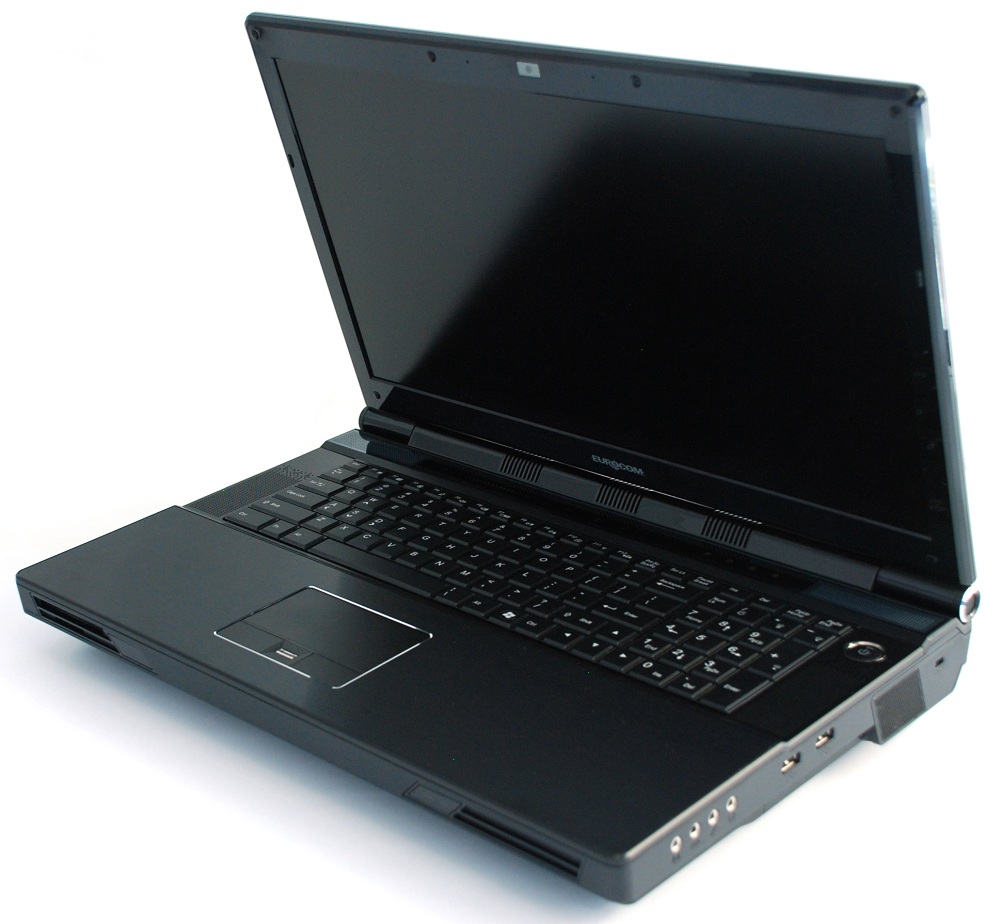 Eurocom Panther 5: Mobiles 5,5-Kilogramm-Monster mit 12 Kernen und GTX ...