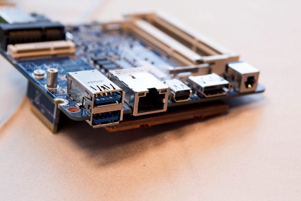 Gigabyte Brix Gaming Nvidia Edition (Bild: Fabian Hamacher/Golem.de)