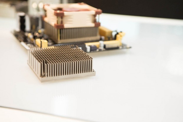 Ohne Lüfter ist der L-Type sehr flach. (Bild: Fabian Hamacher/Golem.de)