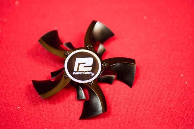 Radeon R9 290X Devil 13 (Bild: Fabian Hamacher/Golem.de)