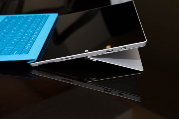 ...bietet mehr Aufklappwinkel als die Vorg&auml;nger. (Bild: Fabian Hamacher/Golem.de)