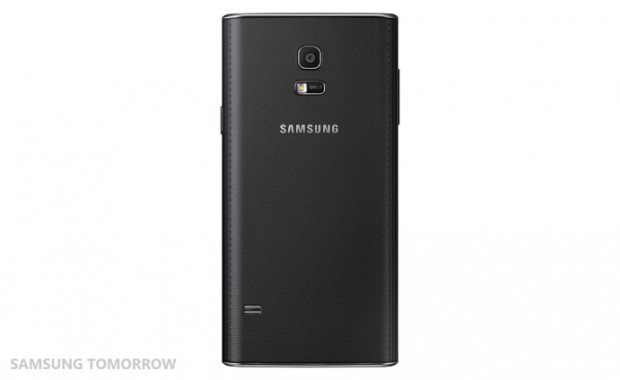 Das Smartphone kommt mit einem Quad-Core-Prozessor und einer 8-Megapixel-Kamera. (Bild: Samsung Tomorrow)
