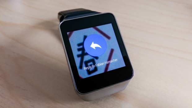 Whatsapp auf der Galaxy Live von Samsung (Bild: Tobias K&ouml;ltzsch/Golem.de)