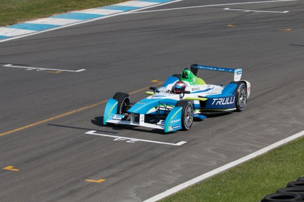 .. der aber - anders als Prost - auch selbst f&auml;hrt. (Foto: Werner Pluta/Golem.de)