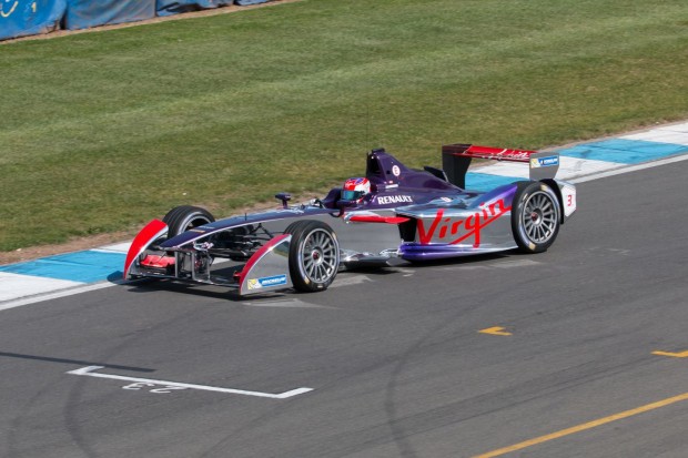 Noch ein bekannter Name: Virgin tritt ebenfalls in der Serie an. (Foto: Werner Pluta/Golem.de)