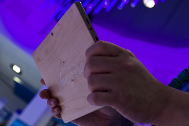 Das Alpentab Wienerwald mit Holzgehäuse (Fotos: Michael Wieczorek)