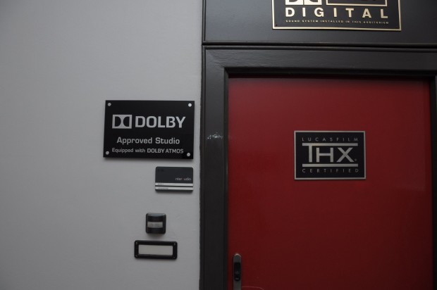 Das Studio ist THX-Zertifiziert... (Foto: Andreas Sebayang/Golem.de)